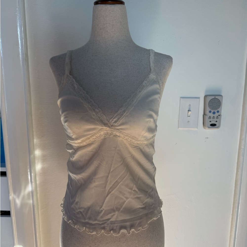 Natural Life Cream Lace Trim V-neck Cami